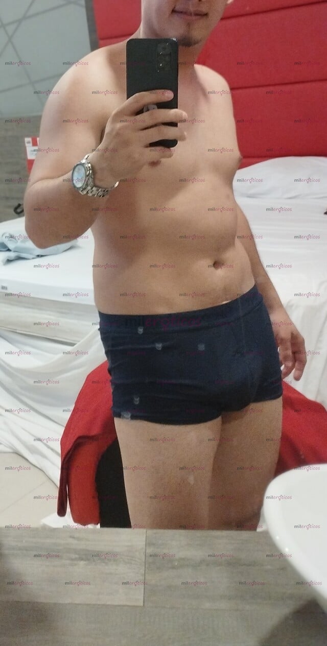 FOTOS DE HOLA , MI NOMBRES ES JHOAN AQUÍ ESTOY PARA DARTE UN MOMENTO FELIZ SABROSURA
