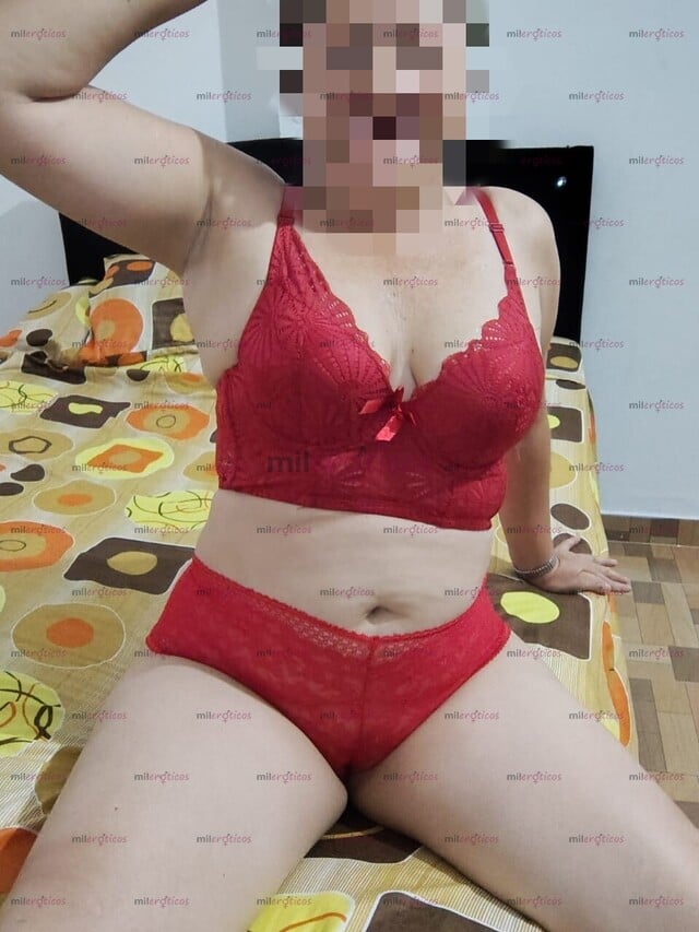 FOTOS DE HOLA AMOR ESTOY DISPONIBLE PARA SOLO DOMICILIOS LOS TRES SERVICIOS Y MASAJES REL