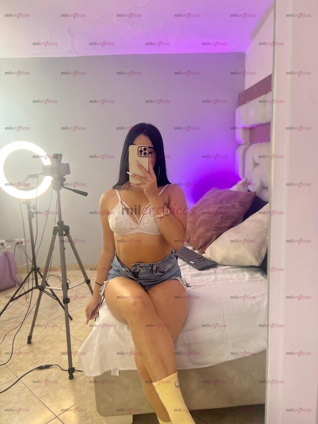 FOTOS DE CAMILA COMPLACIENTE JUGUETONA ME ENCANTA EL SEXO ORAL CERO RELOJERA