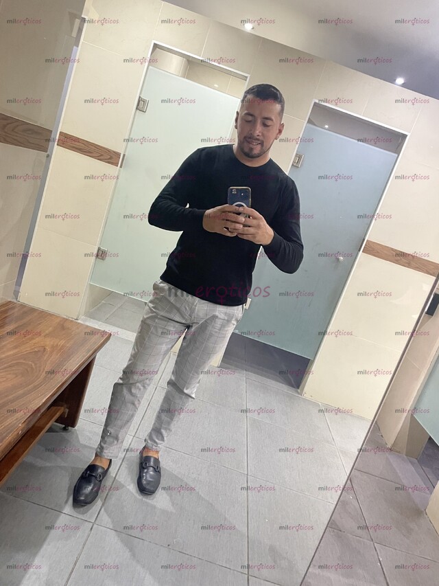 FOTOS DE SÚPER VERGON Y CON MUCHA LECHE VEN Y TRÁGATELA TODA