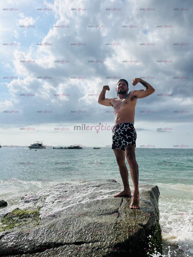 FOTOS DE SÚPER VERGON Y CON MUCHA LECHE VEN Y TRÁGATELA TODA