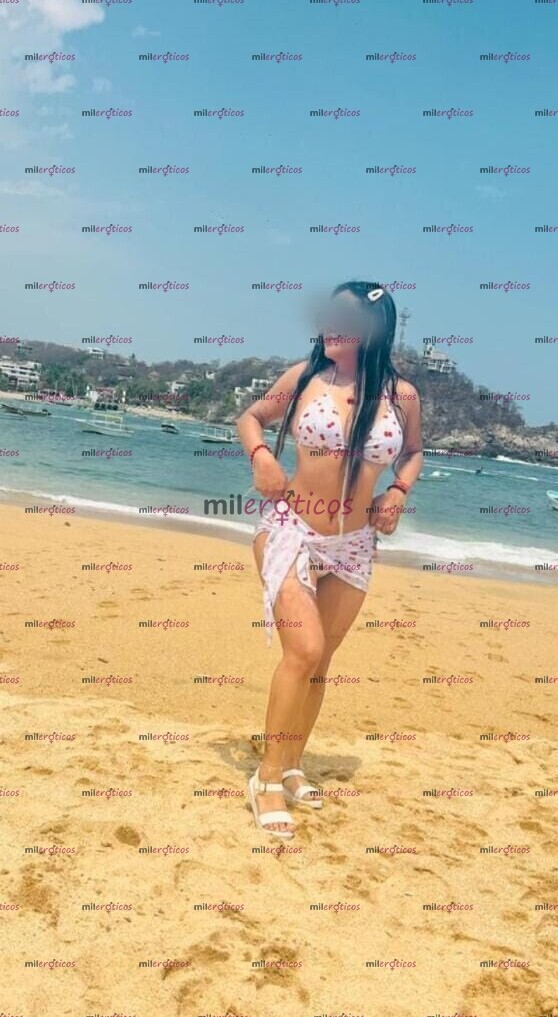 FOTOS DE TENGO EXPERIENCIA EN TRÍOS PORQUE SOY BIEN PUTITA