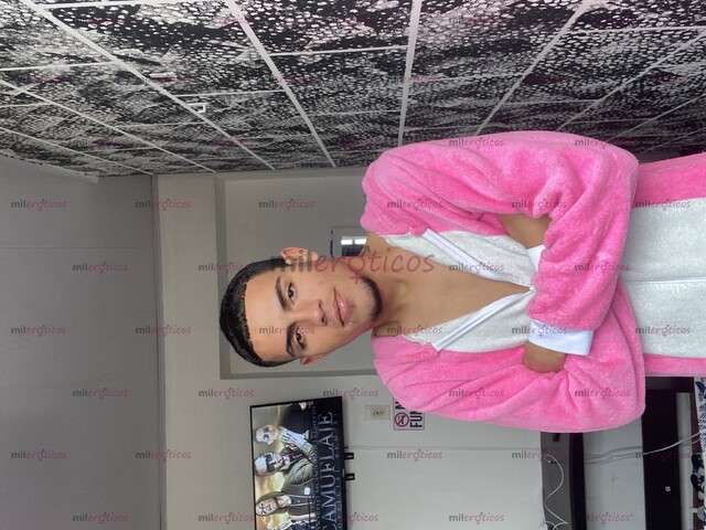 FOTOS DE DISPONIBLE EN TU CIUDAD POLLO VERGA GRUESA LECHERO VERSÁTIL CALIENTE