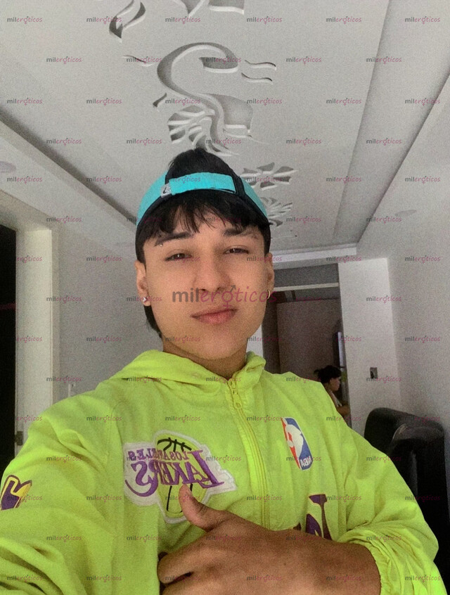 FOTOS DE CHICO CALIENTE VERSÁTIL POCO DÍAS EN TU CIUDAD