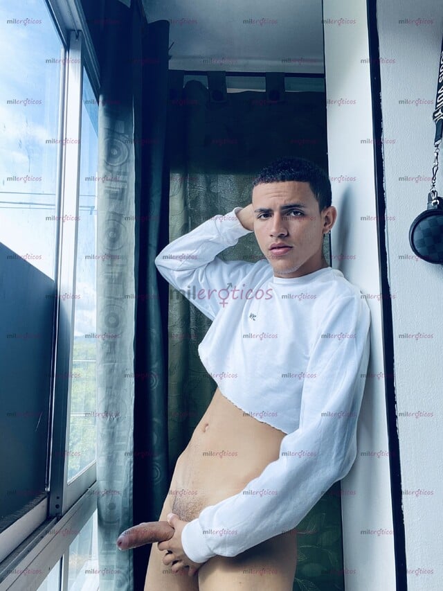FOTOS DE DISPONIBLE EN TUNJA CHICO VERSÁTIL SERIO DISPUESTO A TODO