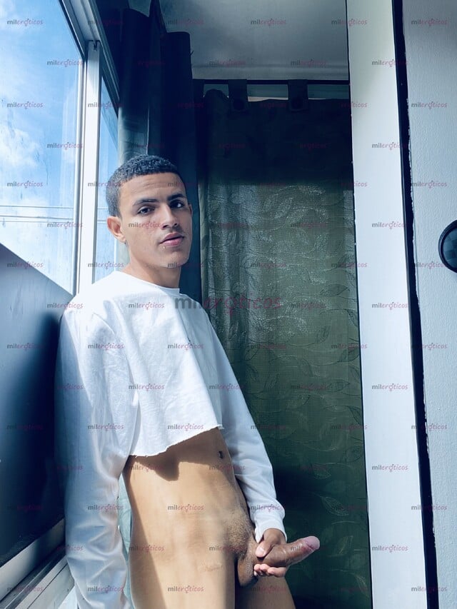 FOTOS DE DISPONIBLE EN TUNJA CHICO VERSÁTIL SERIO DISPUESTO A TODO