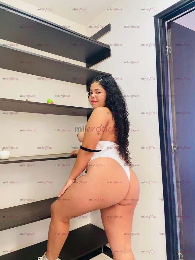 FOTOS DE HOLA AMOR MUCHO GUSTO SOY VICTORIA, UNA NIÑA MUY COMPLACIENTE LLÁMAME