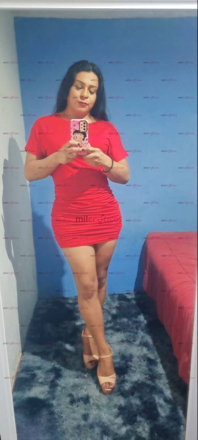 FOTOS DE HERMOSA CHICA DISPUESTA A COMPLACERTE EN TUS MAS LOCAS FANATACIAS .
