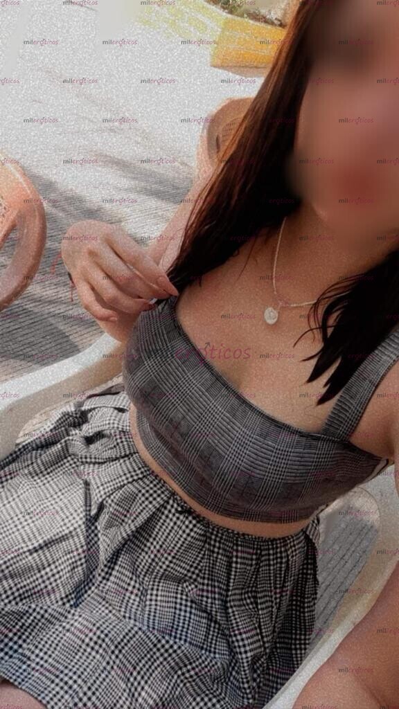 FOTOS DE PONME EN CUATRO, AGÁRRAME LAS MANOS Y DAME RICO POR DETRÁS
