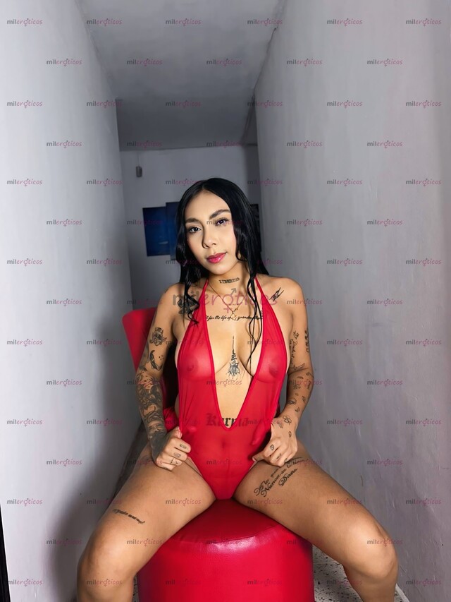 FOTOS DE HOLA MIS AMORES SOY ANDRY UNA PAISA DE 20 AÑOS CON GANAS DE COMPLACERTE