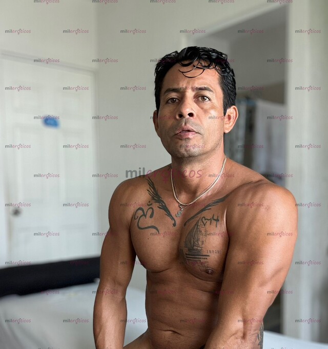 FOTOS DE MASAJISTA MASCULINO EN PLAYA DEL CARMEN. DE HOMBRE A HOMBRE