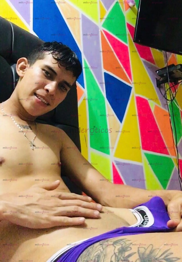 FOTOS DE CRISTIAN JOVEN DESCOMPLICADO SERIO JUGUETON CONTACTAME