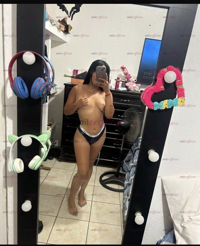 FOTOS DE MORENITA CALIENTE DISPUESTA A CUMPLIR TODAS TUS FANTASÍAS MÁS ATREVIDAS