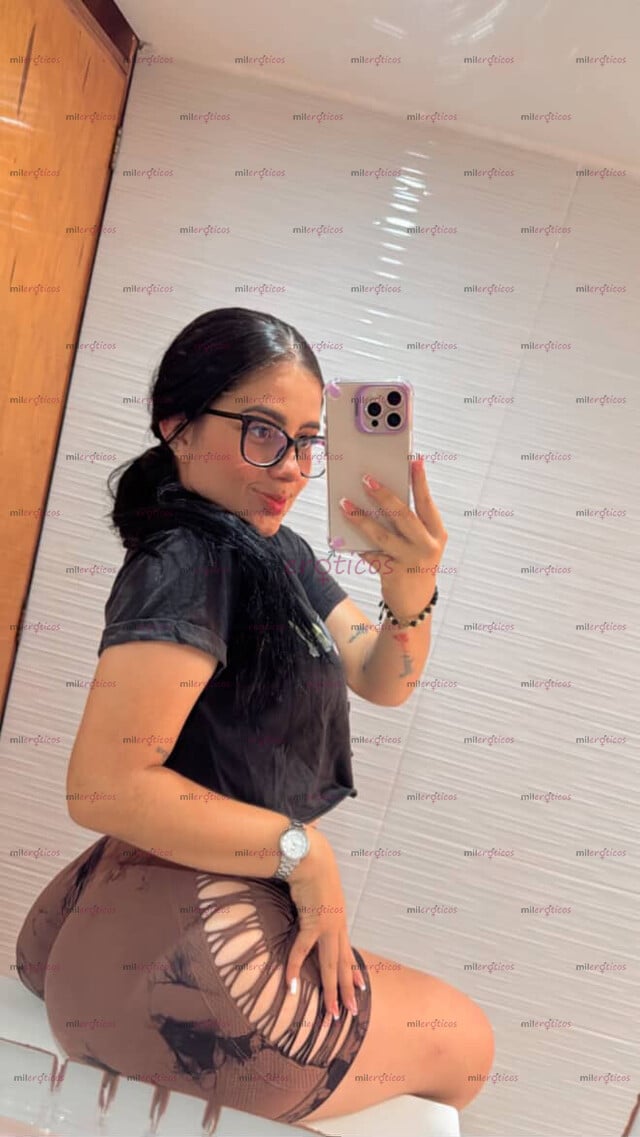 FOTOS DE YISEL HERMOSA COLOMBIANA CULO GRANDE NATURAL DISPONIBLE PARA TUS FETICHES
