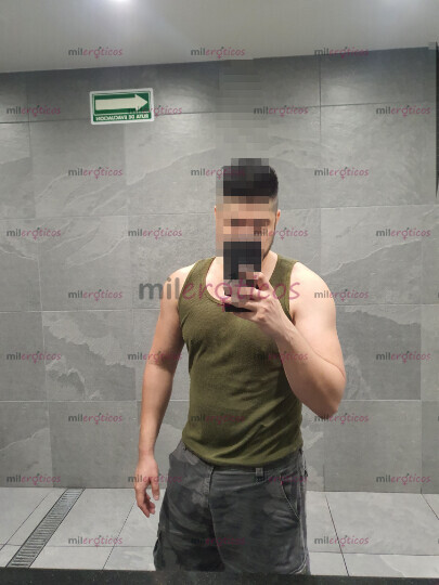 FOTOS DE UBERMACHIN ACT 189CM, EXCLUSIVO PARA CASADOS,BI,CURIOSOS Y DISCRETOS. 8126816867