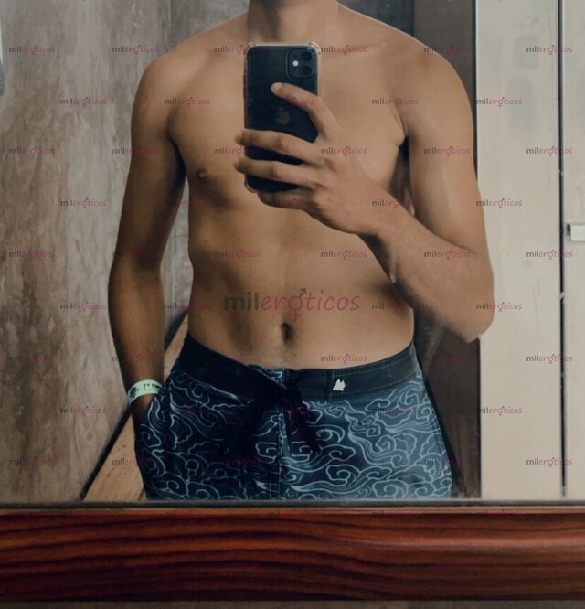 FOTOS DE JOVEN CON MUCHA LECHE PARA TU VAGINA LISTO PARA LLENARTE DE PLACER
