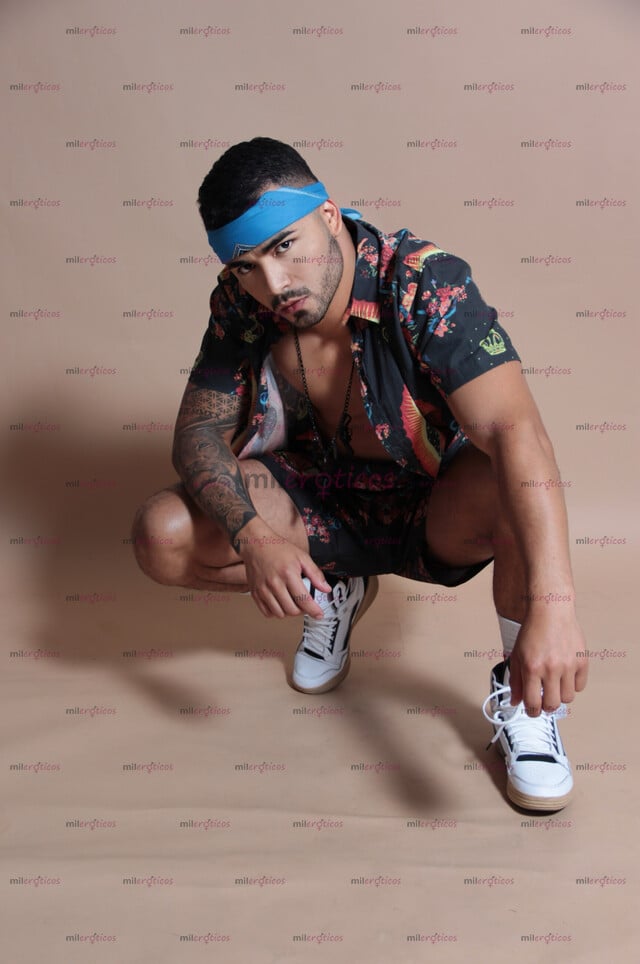 FOTOS DE HETERO EXTRANJERO ACTIVO TU MEJOR OPCIÓN MAN VARONIL CON VERGA LECHERA GRUESA