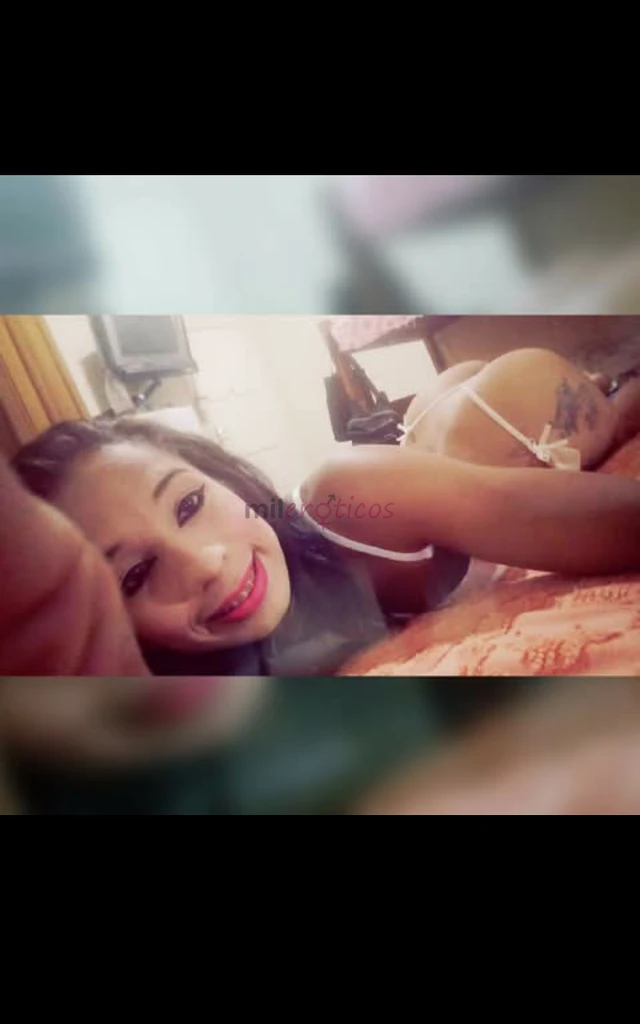 Bem vindos ao meu perfil desde ja vou adiantando que sou muito diferente do que ja estao acostumados prezo por respeito acima de tudo carater e honest...