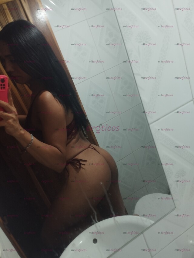 FOTOS DE POLLITA LECHERA DISPONIBLE PARA CUMPLIR TODAS TUS FANTASIAS SEXUALES SIN AFANES