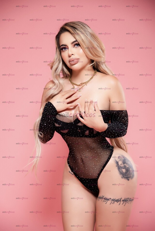 FOTOS DE SOY GUAPA JOVEN RUBIA HERMOSA PETIT CON CINTURITA