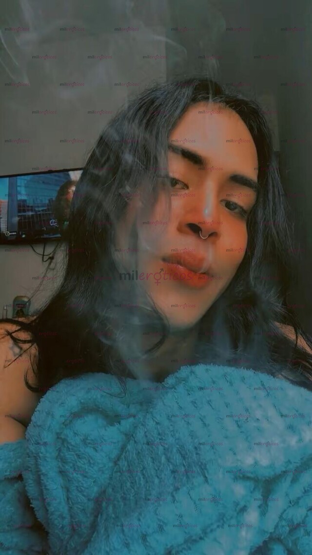 FOTOS DE UNA FLAQUITA TONIFICADA MUY EDUCADA PULCRA PERO MUY ARDIENTE Y EXPERTA EN LA CAM