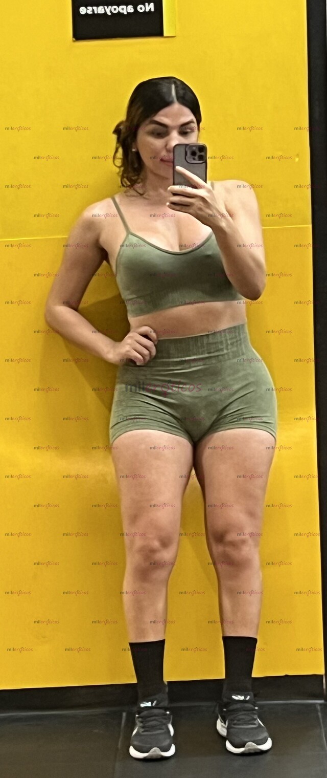 FOTOS DE HERMOSA TRANS DISPONIBLE PARA TI MUY FEMENINA EDUCADA Y BIEN CALIENTE