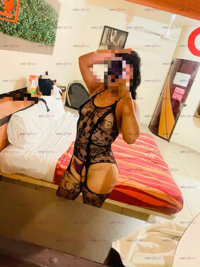 FOTOS DE ME GUSTA ESTAR CONTIGO EN EL JACUZZI Y HACERLO EN EL AGUA