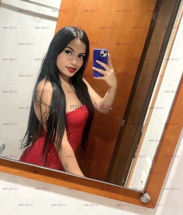 FOTOS DE FLACA CUERPO NATURAL MORENA SEXY 20 AÑOS JOVENCITA VAGINA ESTRECHA RICAS TETAS