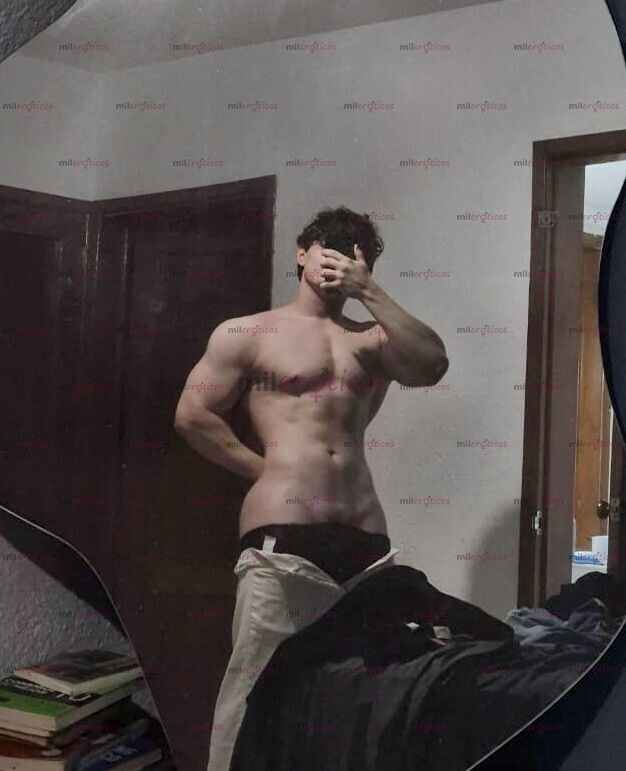 FOTOS DE COLAGENO DE 20 AÑOS ATLÉTICO Y GUAPO CON EL MEJOR TRATO Y 20CM DE VERGA LECHOSA