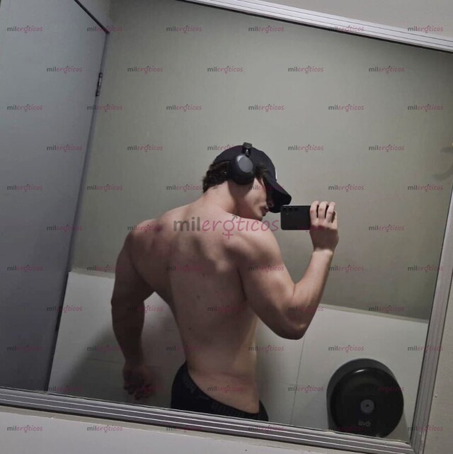 FOTOS DE COLAGENO DE 20 AÑOS ATLÉTICO Y GUAPO CON EL MEJOR TRATO Y 20CM DE VERGA LECHOSA