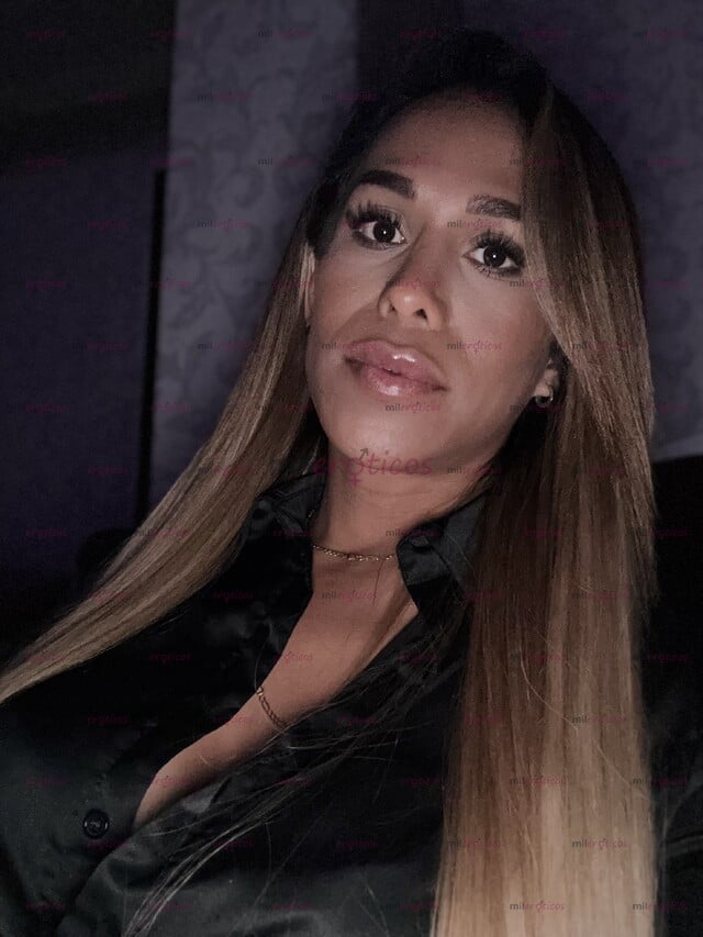 FOTOS DE CUERPO Y CARA DE MUJER , CON UNA VERGA DE SEMENTAL DISPUESTA A DARTE PLACER