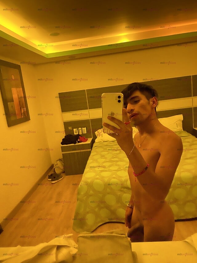 FOTOS DE OSMAN, 25 AÑOS, DISPONIBLE POR LAS MAÑANAS Y LAS NOCHES