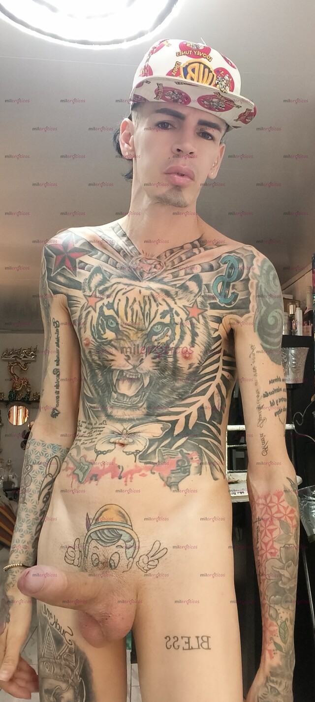 FOTOS DE FLACO VERGON BLANCO TATUADO ACTIVO MORBOSO