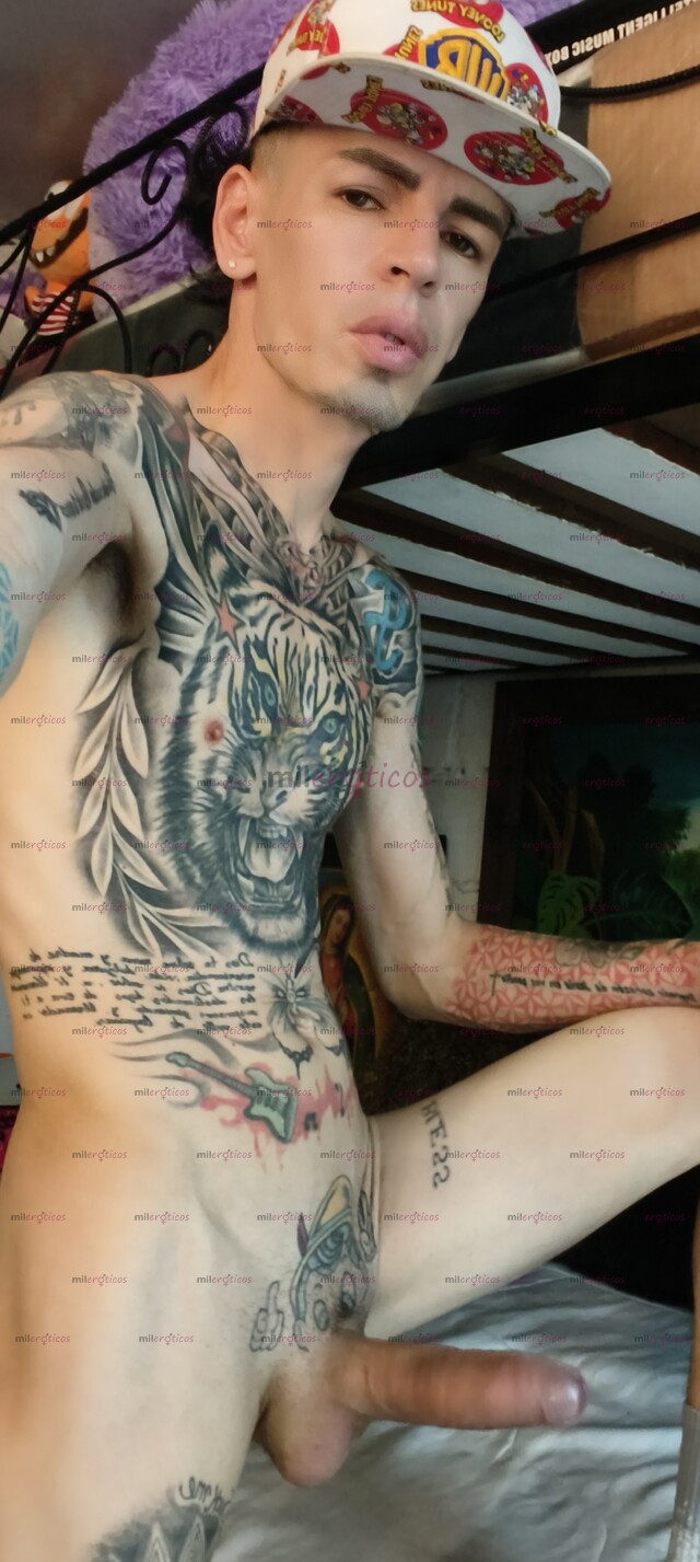 FOTOS DE FLACO VERGON BLANCO TATUADO ACTIVO MORBOSO