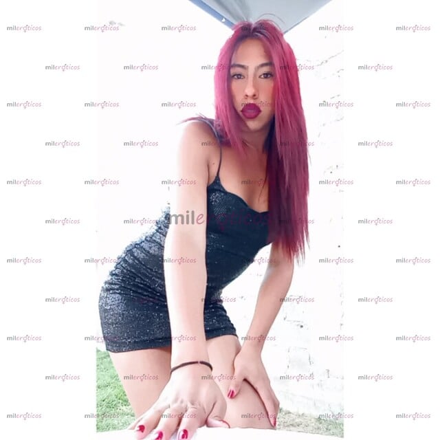 FOTOS DE HOLA QUE TAL SOY KELLY UNA CHICA ALTA Y FLAQUITA CON GANAS DE DESLECHARTE