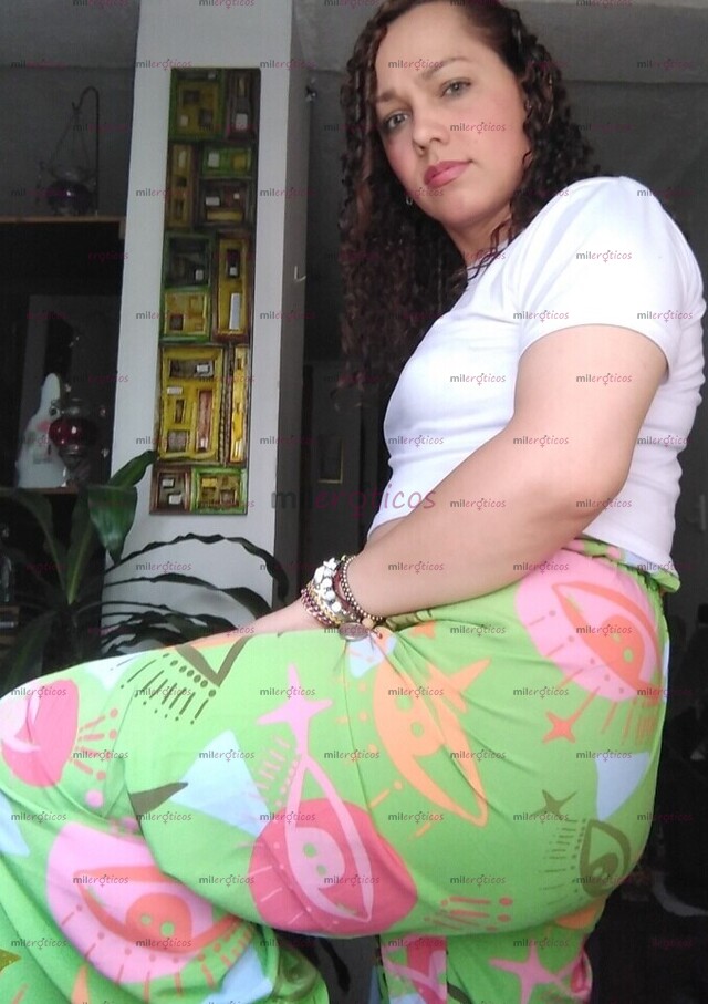 FOTOS DE VEN Y NOS OLEMOS LOS CULOS !!....NOS LOS CHUPAMOS !!...