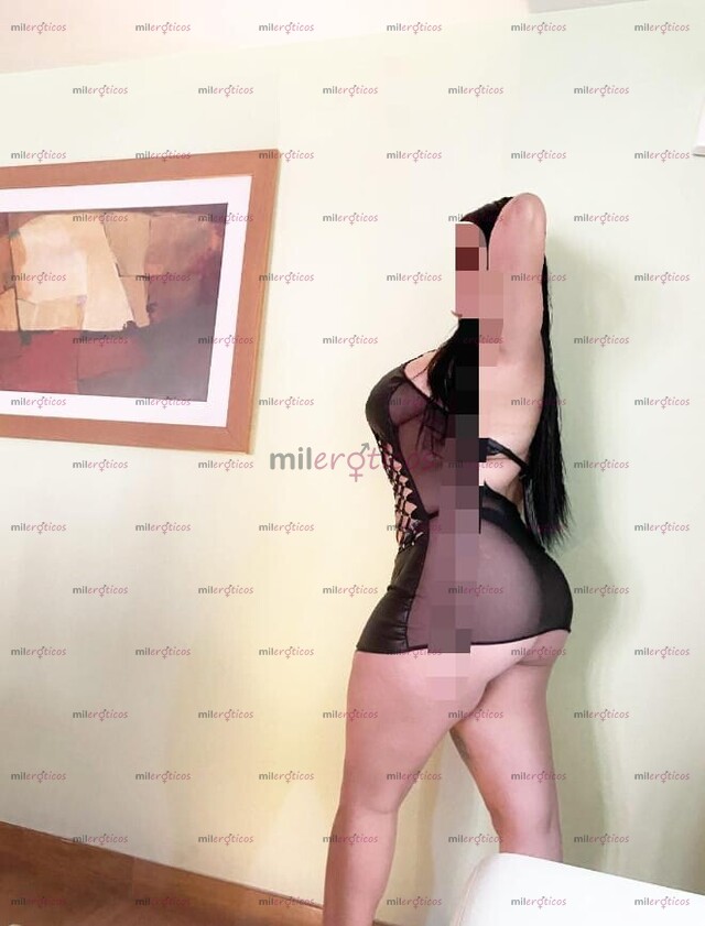 FOTOS DE HERMOSA , CACHONDA Y MUY APRETADITA , CONOCEME