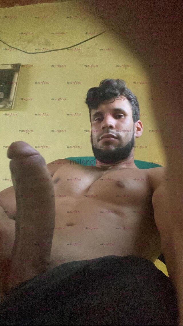 FOTOS DE FLACO ALTO VERGON CON VIDA DE HETERO SOLO HAGO DOMICILIO