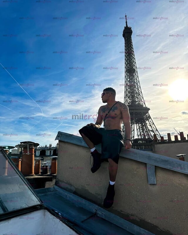FOTOS DE SEXY MORENO DOTADO EN TU CIUDAD POCOS DÍAS TENGO DEPARTAMENTO PRIVADO