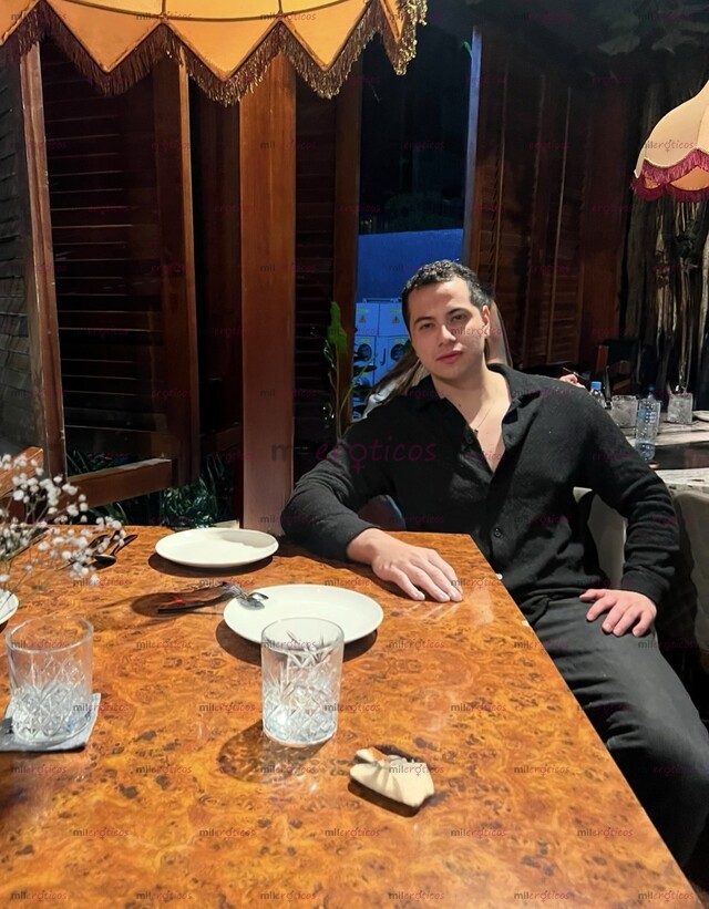 FOTOS DE ESCORT DE LUJO!! CUENTO CON LUGAR!! SOY AXEL MARCA AL 33 33 2866 82