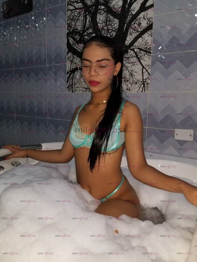 FOTOS DE VIRTUALES ALE DISFRUTA UNA EXPERIENCIA NUEVA