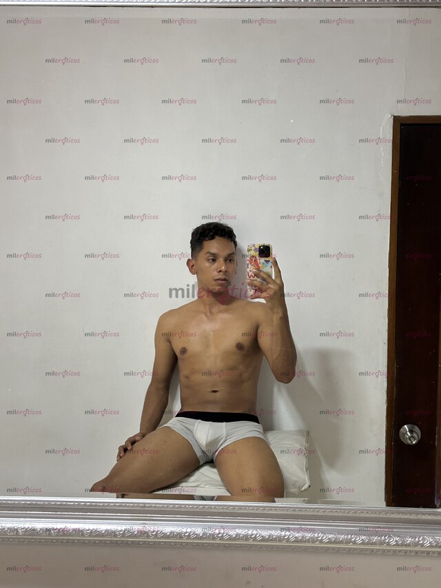 FOTOS DE FEMBOY SEXY SUMISA CON GANAS DE COMPLACERTE 3150474586