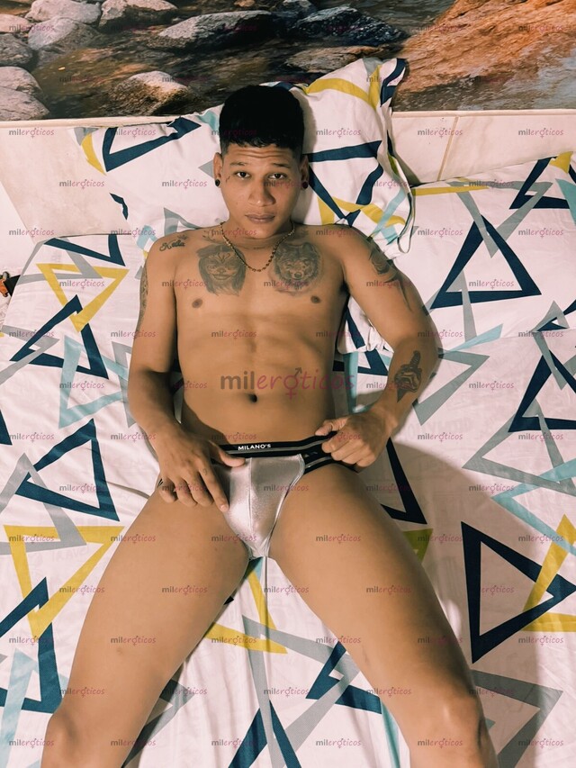 FOTOS DE CHICO ACTIVO VENEZOLANO CALIENTE DISPONIBLE
