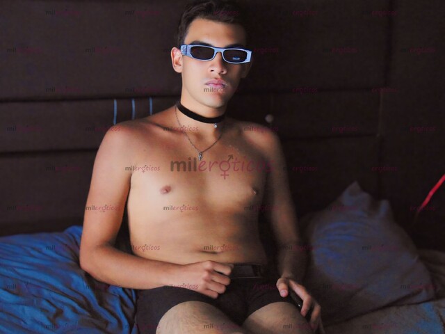 FOTOS DE SOY UN CHICO JOVEN CON MENTALIDAD ABIERTA,GANAS DE EXPERIMENTAR Y DIVERTIRME.