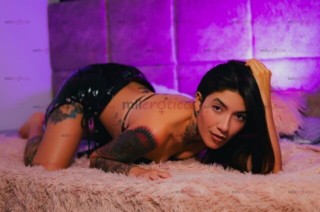 FOTOS DE SEXY CHICA TATUADA DESEA COMPLACER TUS DESEOS MAS PROFUNDOS
