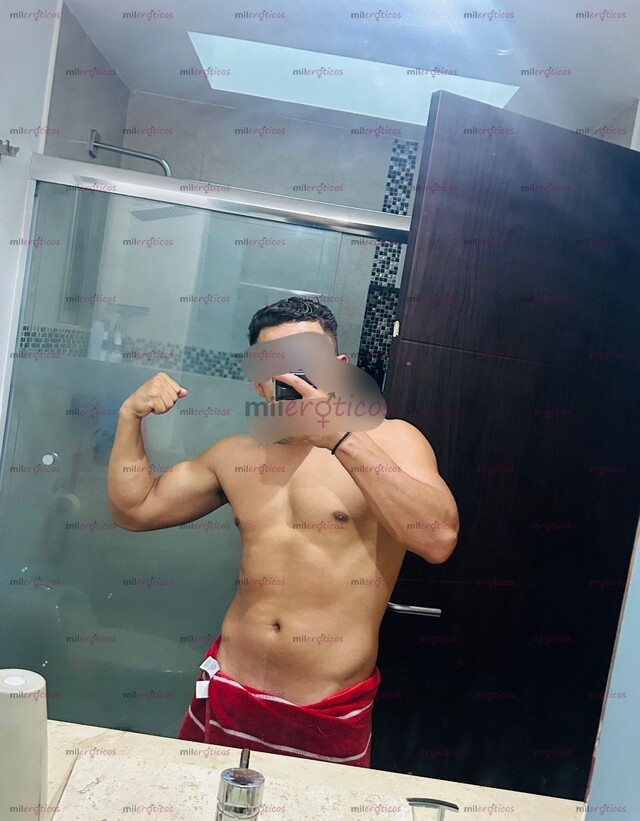 FOTOS DE PASIVO SUMISO, DISCRETO, COMPLACIENTE Y MUY COMELON