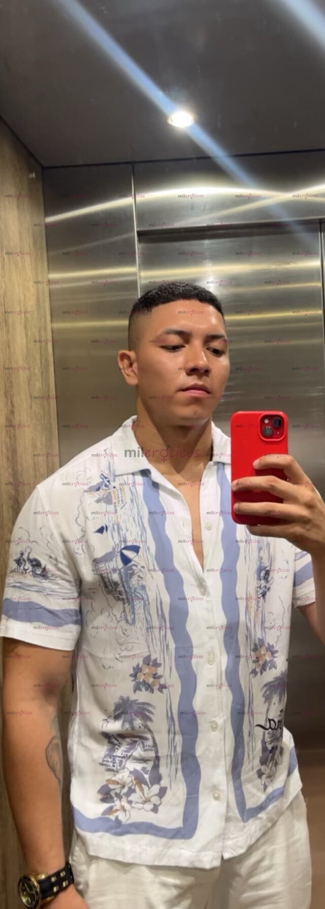 FOTOS DE JOVEN VARONIL CUERPO ATLÉTICO DE PASO POR TU CIUDAD