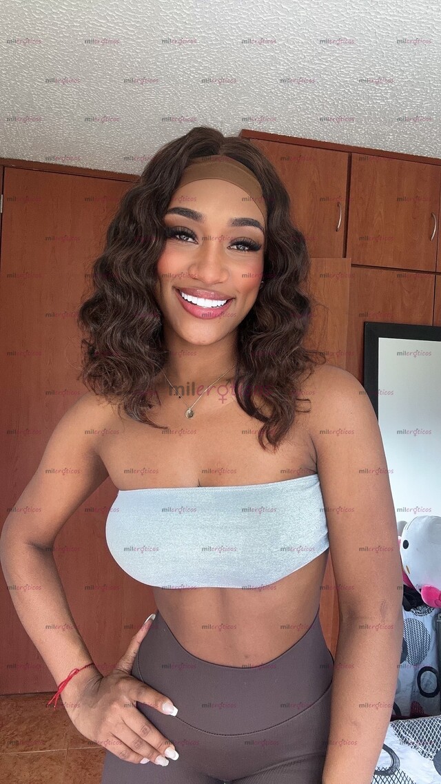 FOTOS DE HERMOSA,CURVAS & UNA HERMOSA CARITA DE INFARTO QUE TE DEJARÁN FASCINADO