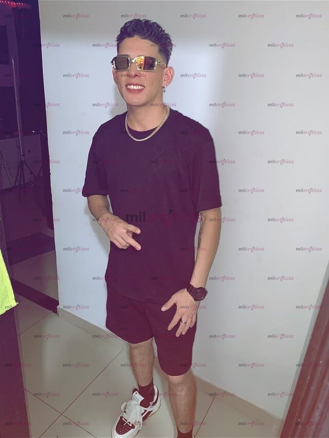 FOTOS DE HOLA MI NOMBRE ES ALEJANDRO SEXY CATIRE CHACHONDO Y VERGON