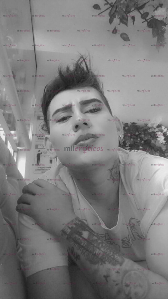 FOTOS DE CHICO COMPLACIENTE EDUCADO SIN AFANES Q RIKO